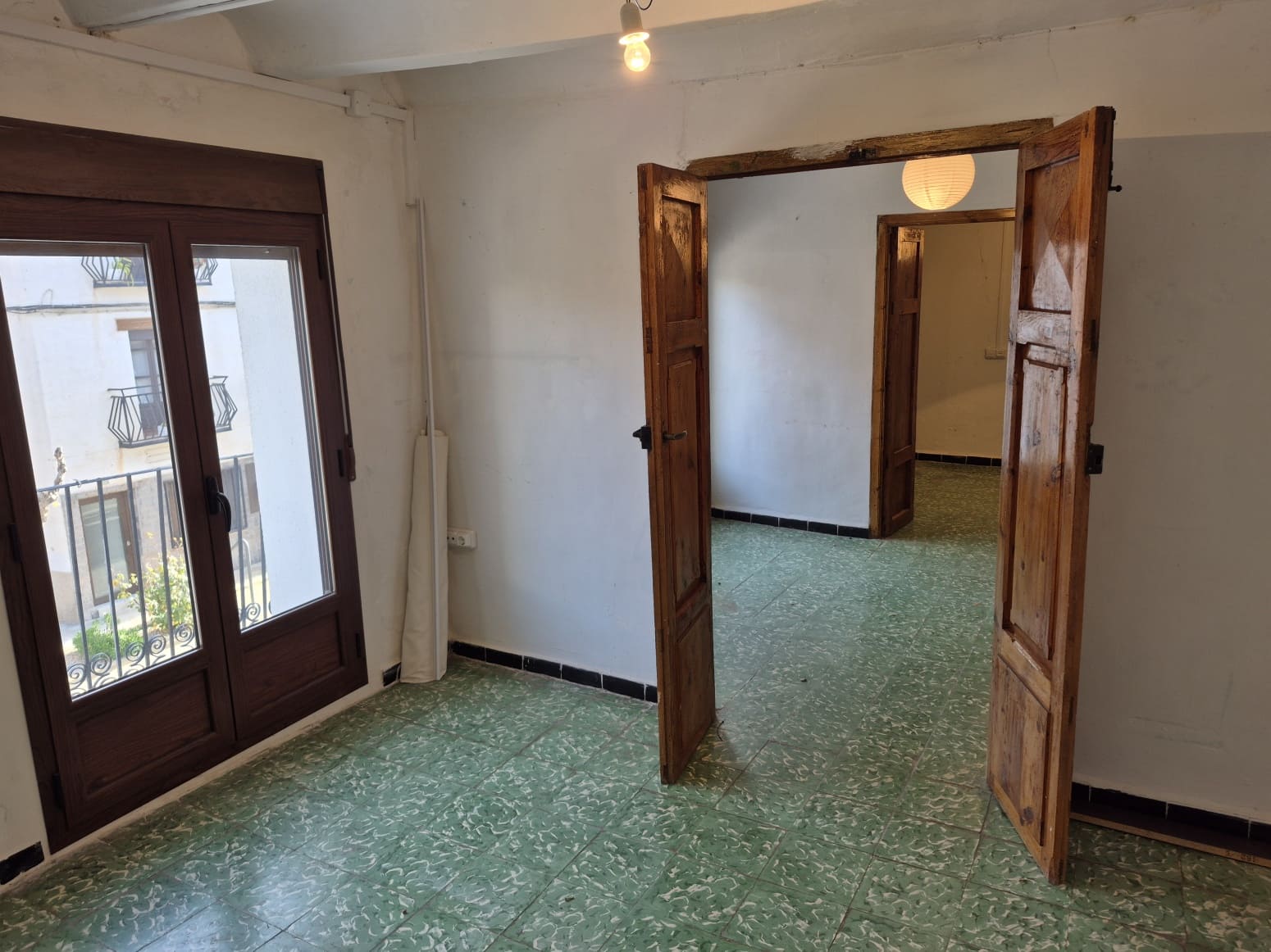 9 soverom Villa til salgs i Sarrion - € 194 000 (Ref: 9409387)