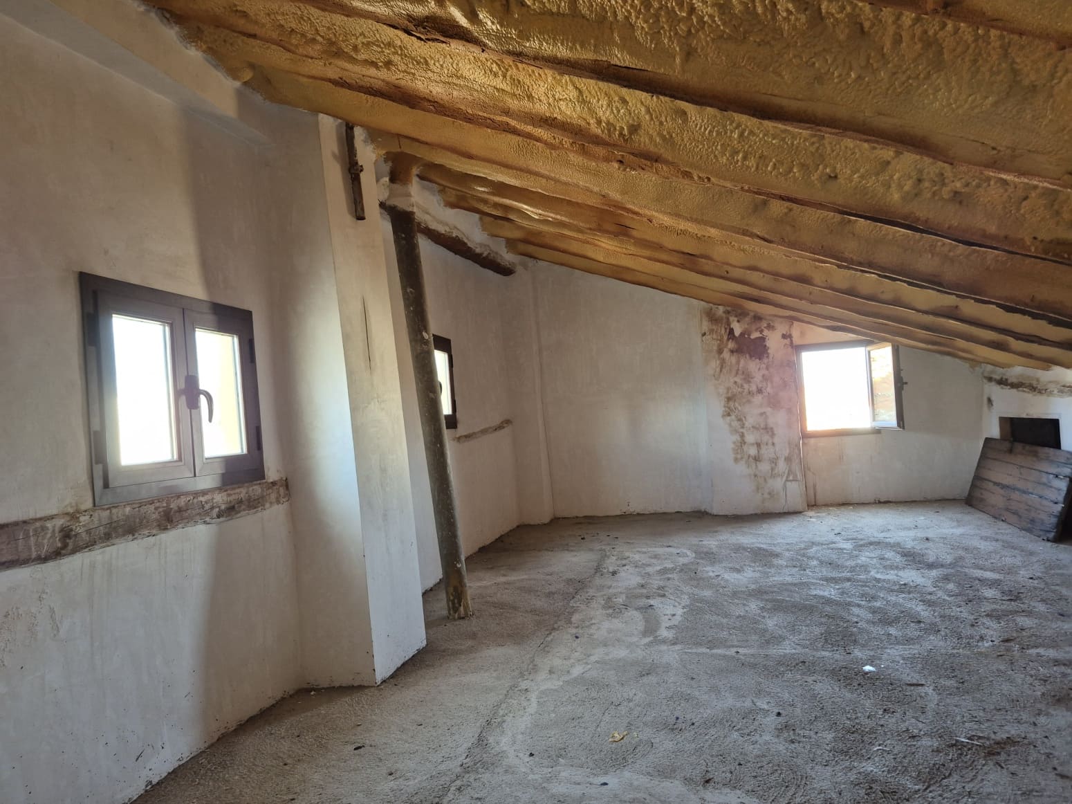 9 soverom Villa til salgs i Sarrion - € 194 000 (Ref: 9409387)