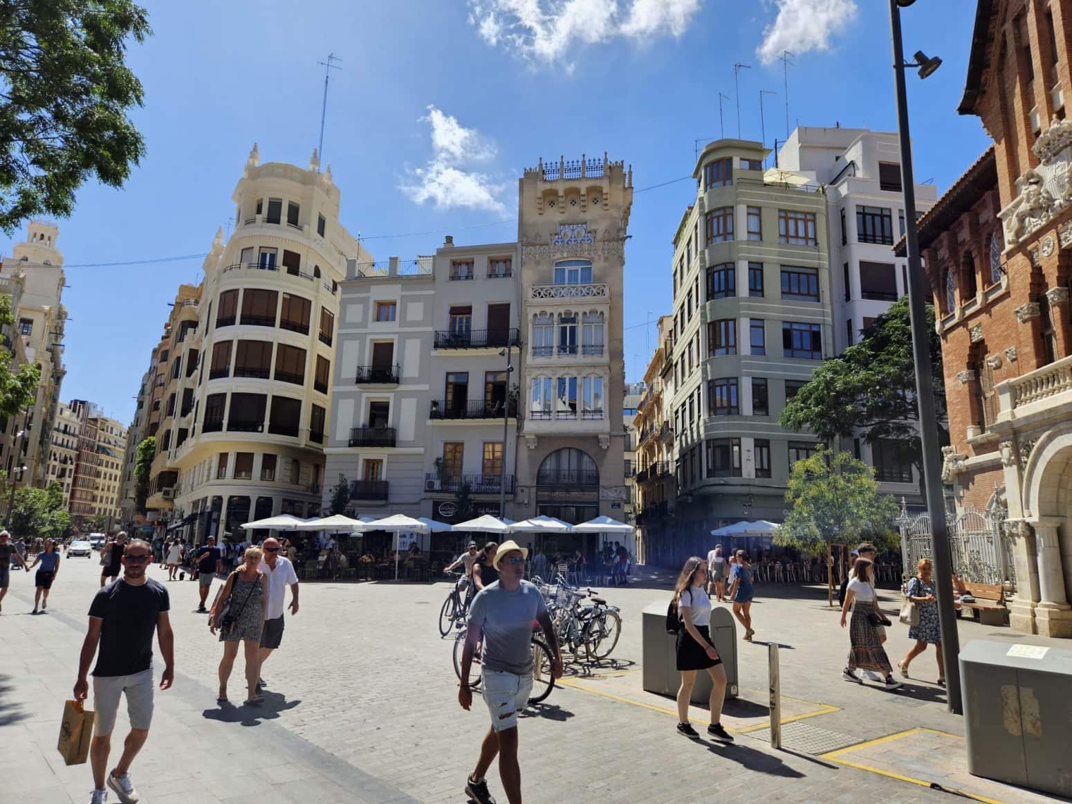 2 sovrum Lägenhet att hyra i Valencia stad - 1 000 € (Ref: 9453534)