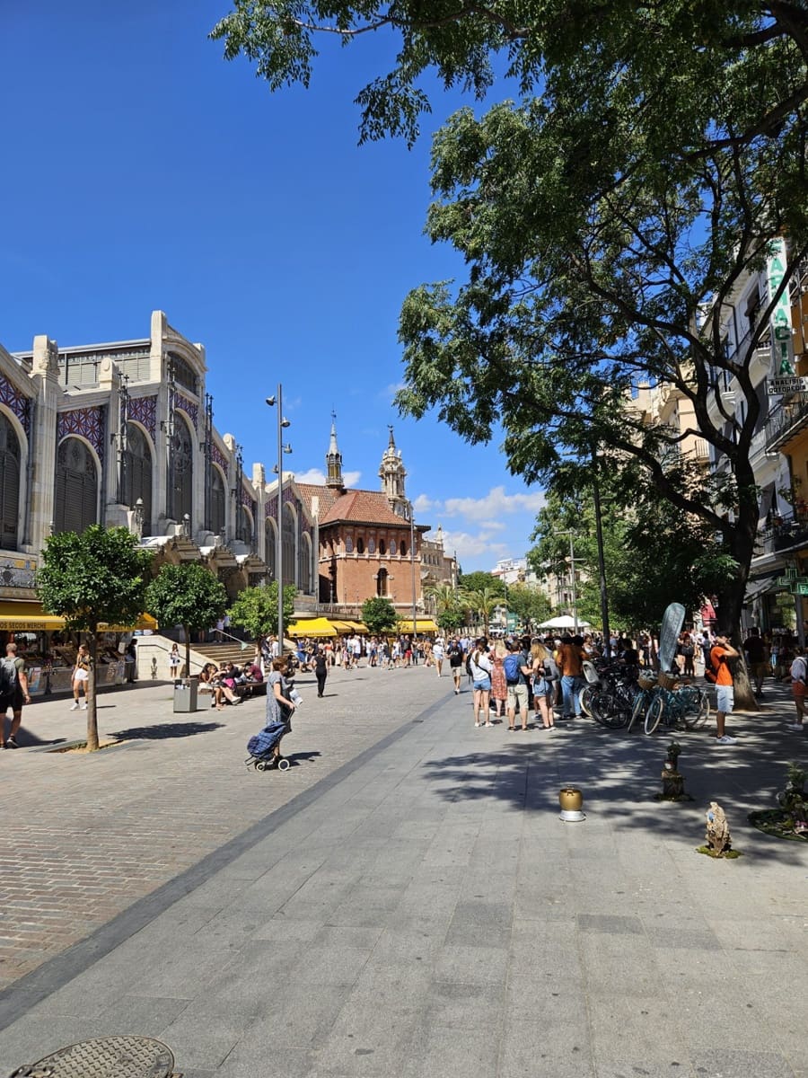 2 sovrum Lägenhet att hyra i Valencia stad - 1 000 € (Ref: 9453534)