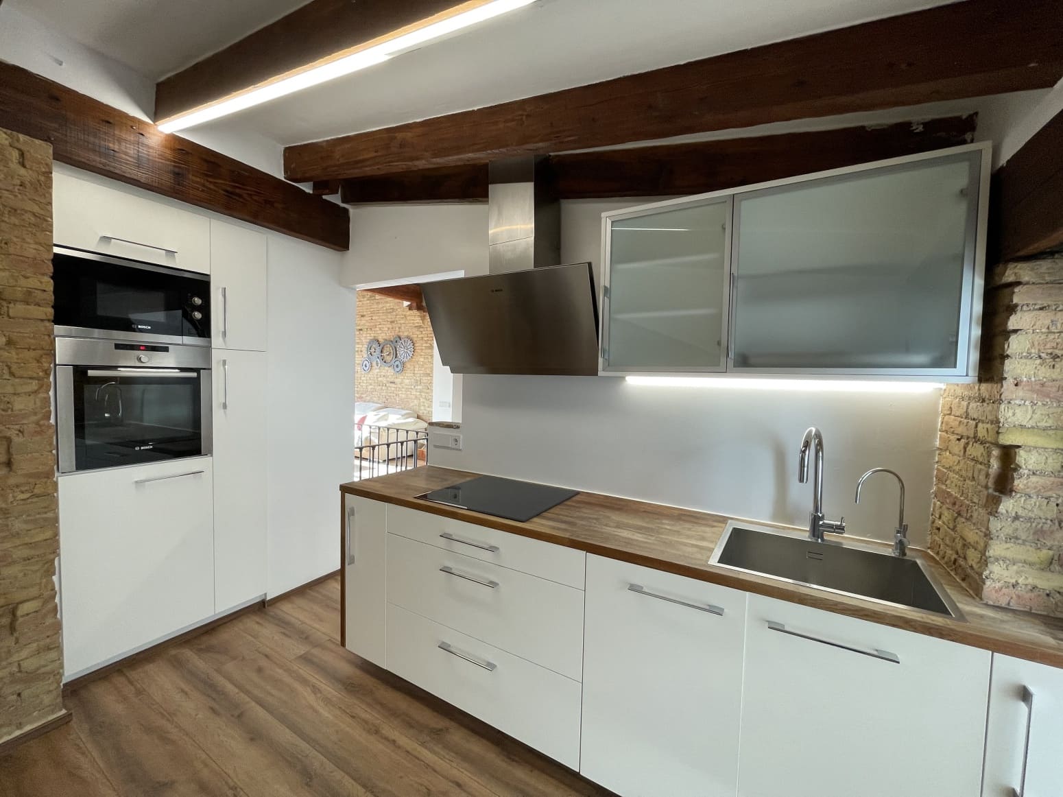 2 quarto Apartamento para arrendar em Valencia cidade - 2 500 € (Ref: 9468830)