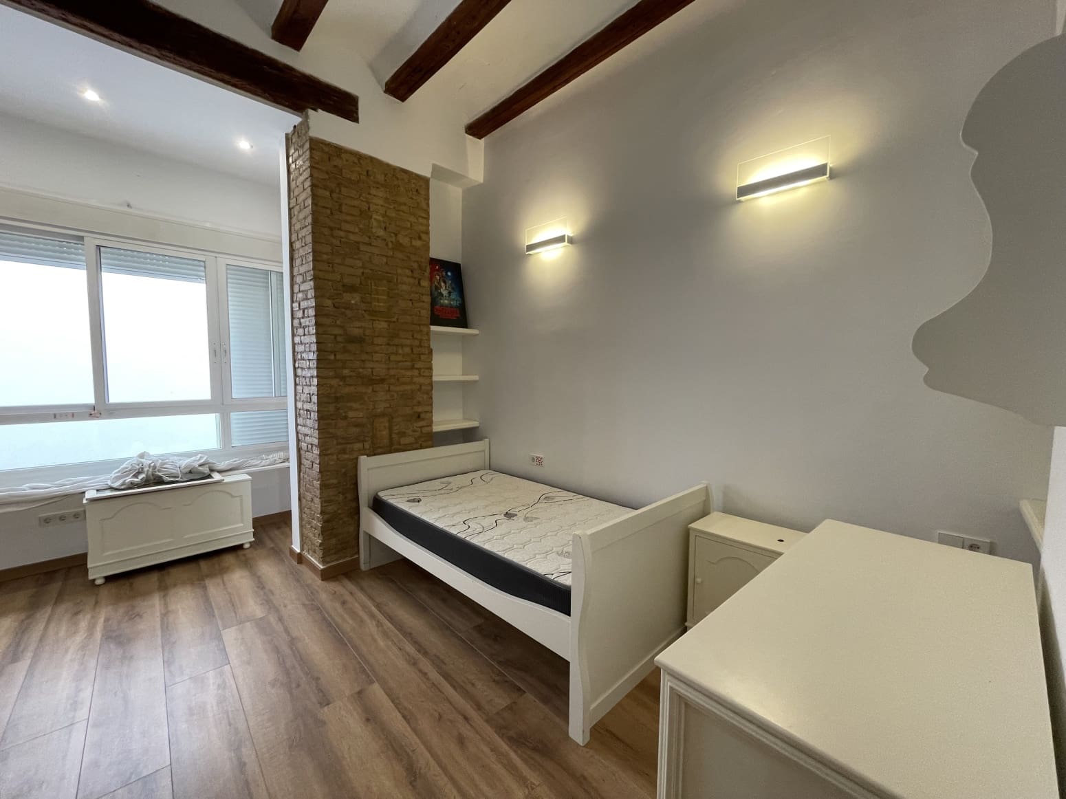 2 quarto Apartamento para arrendar em Valencia cidade - 2 500 € (Ref: 9468830)