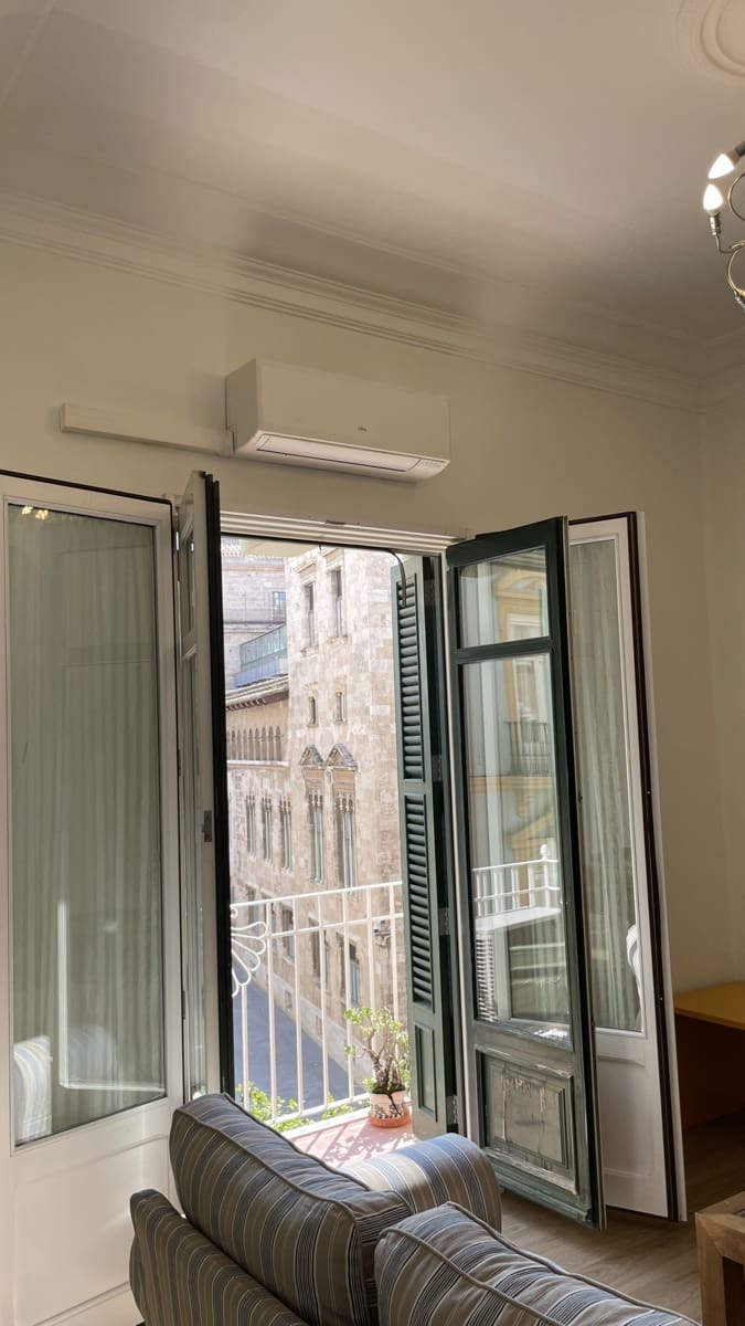 4 bedroom Flat for rent in Valencia city - € 2,600 (Ref: 9709148)