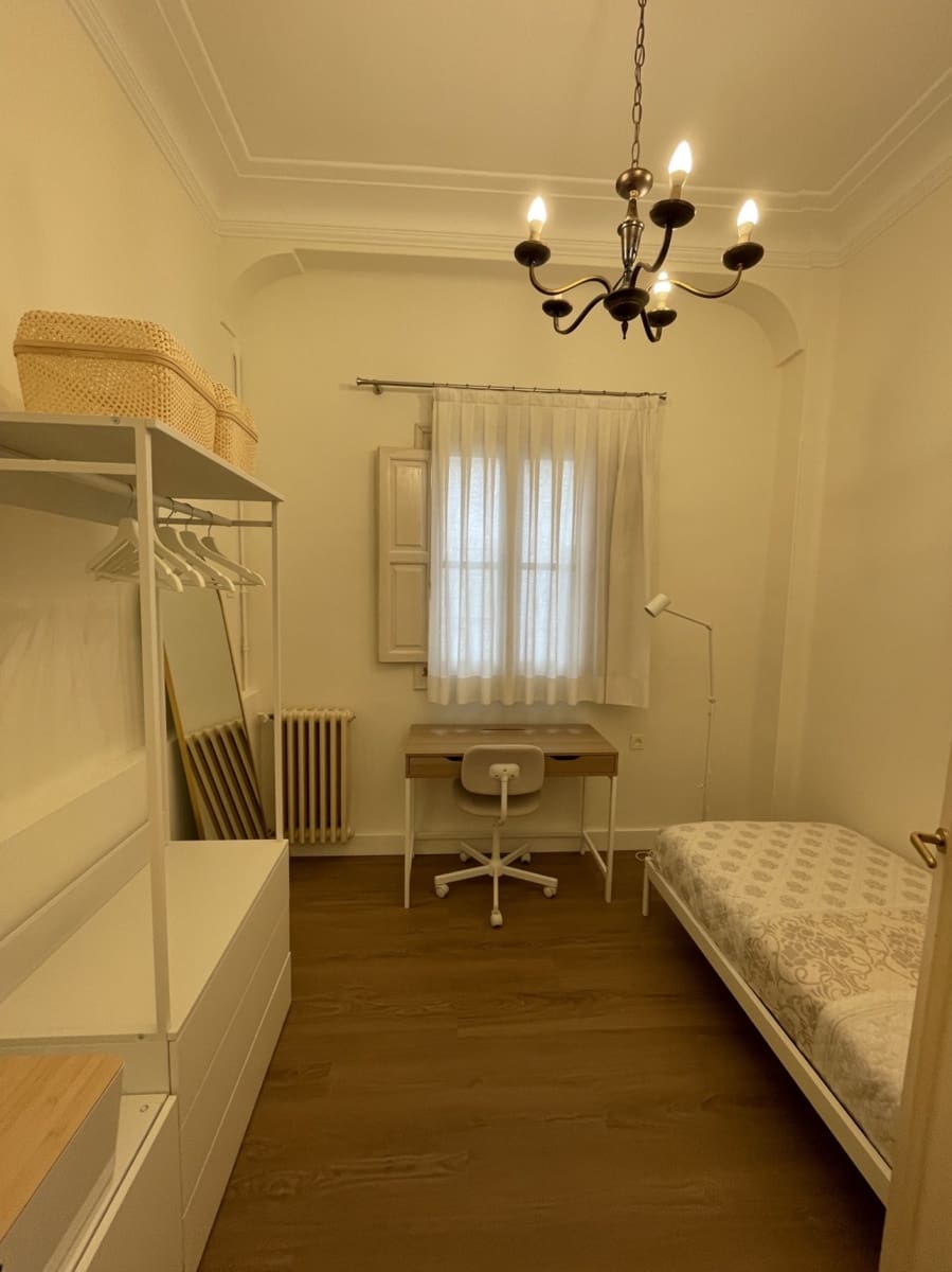 4 bedroom Flat for rent in Valencia city - € 2,600 (Ref: 9709148)