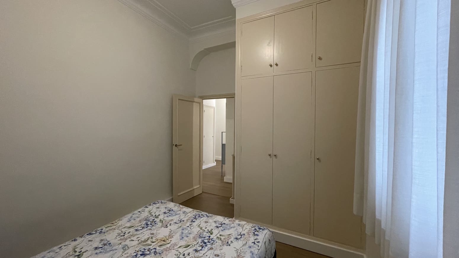 4 bedroom Flat for rent in Valencia city - € 2,600 (Ref: 9709148)