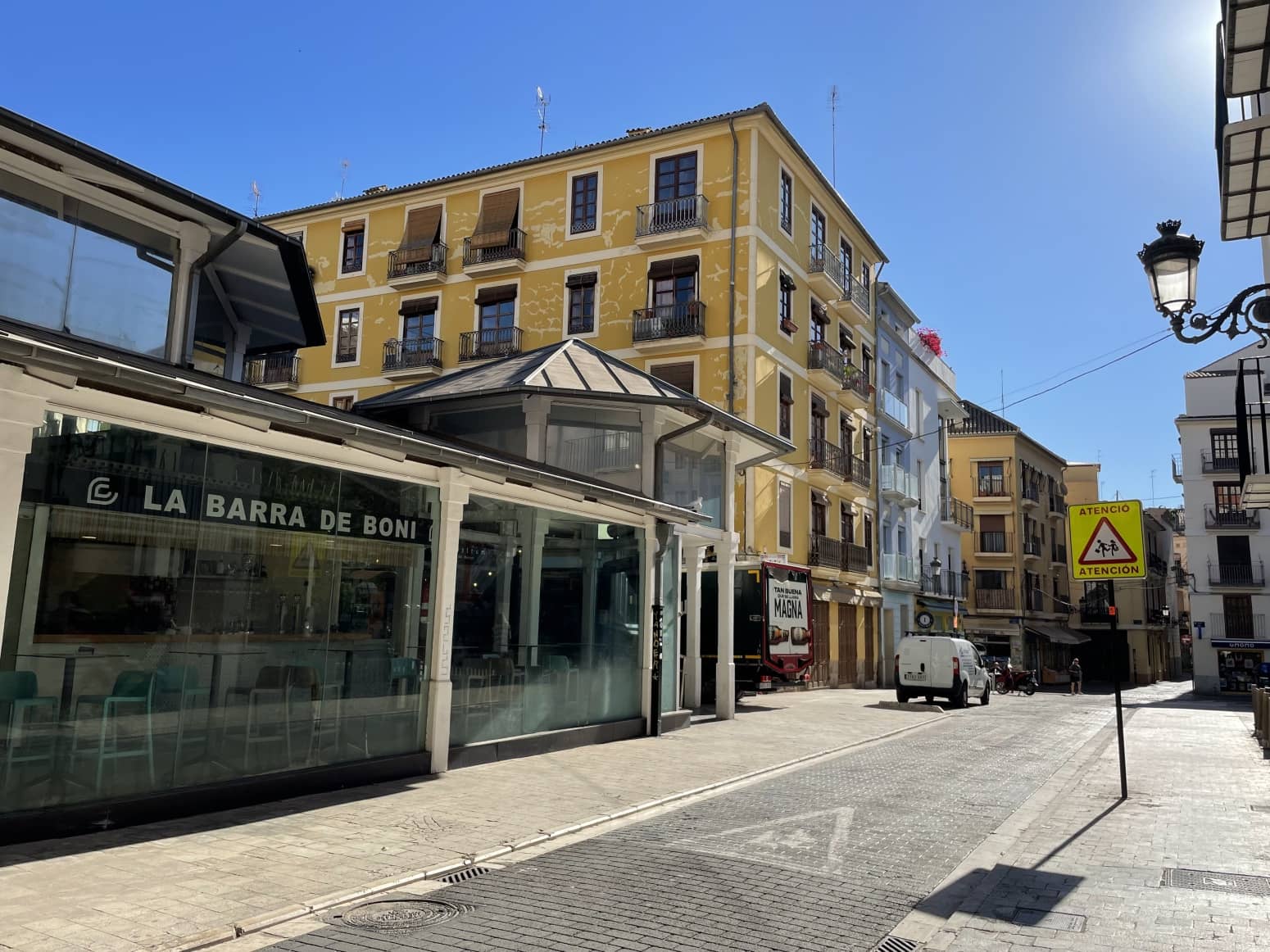 3 slaapkamer Flat te koop in Valencia stad - € 275.000 (Ref: 9775922)