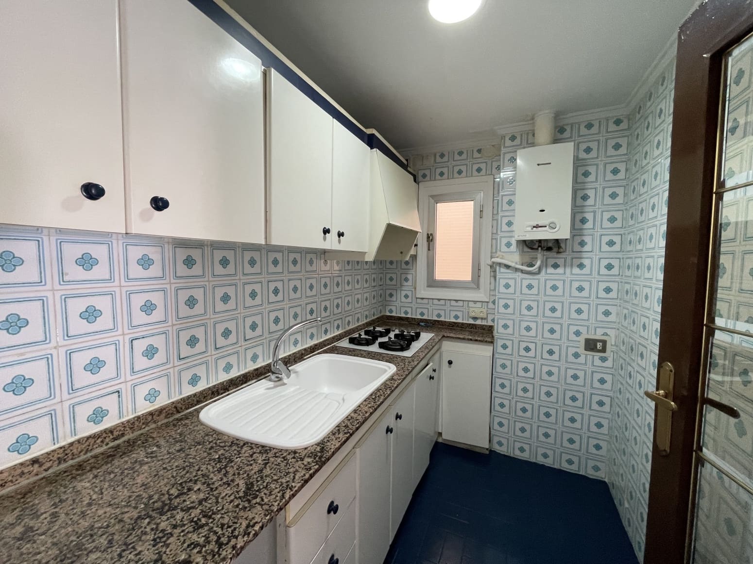 3 slaapkamer Flat te koop in Valencia stad - € 275.000 (Ref: 9775922)