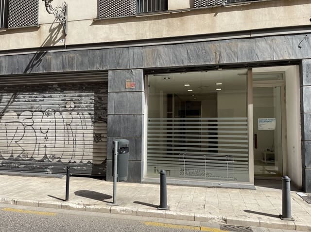 Kommersiell til salgs i El Pilar, Valencia by med garasje - € 600 000 (Ref: 9847586)