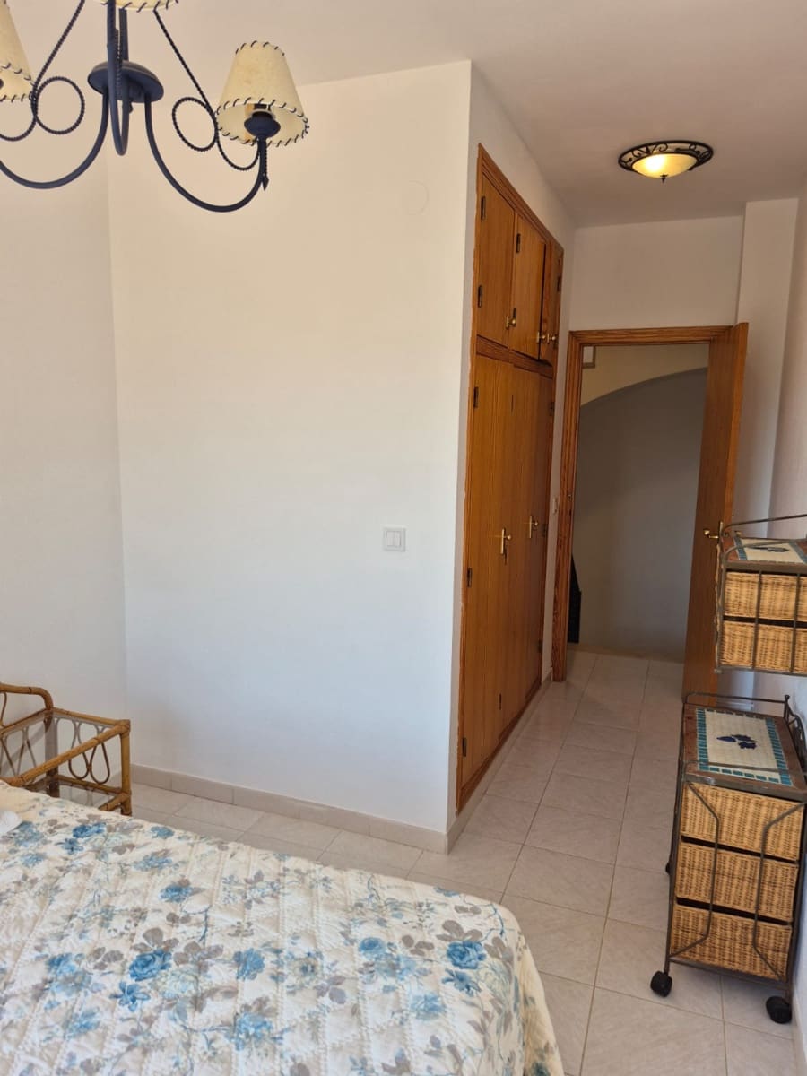 Villa/Maison de 4 chambres à louer à Cullera avec piscine garage - 2 300 € (Ref: 9873848)