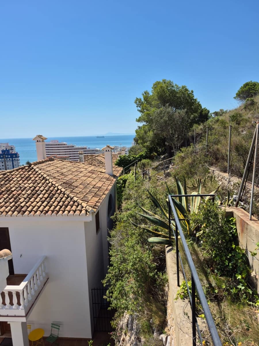 Villa/Maison de 4 chambres à louer à Cullera avec piscine garage - 2 300 € (Ref: 9873848)