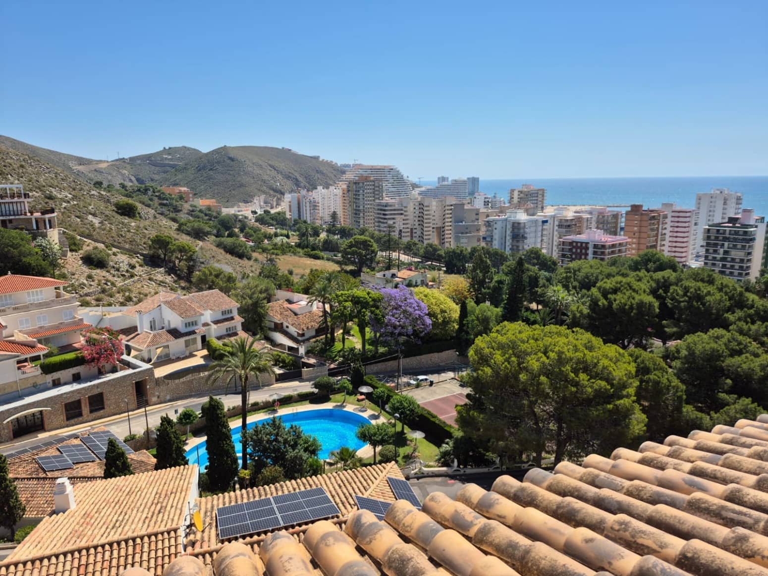 Villa/Maison de 4 chambres à louer à Cullera avec piscine garage - 2 300 € (Ref: 9873848)