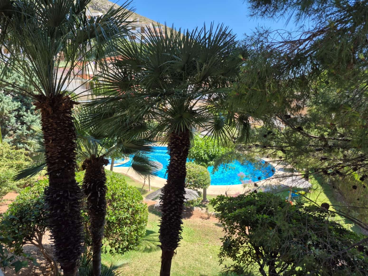 Villa/Maison de 4 chambres à louer à Cullera avec piscine garage - 2 300 € (Ref: 9873848)