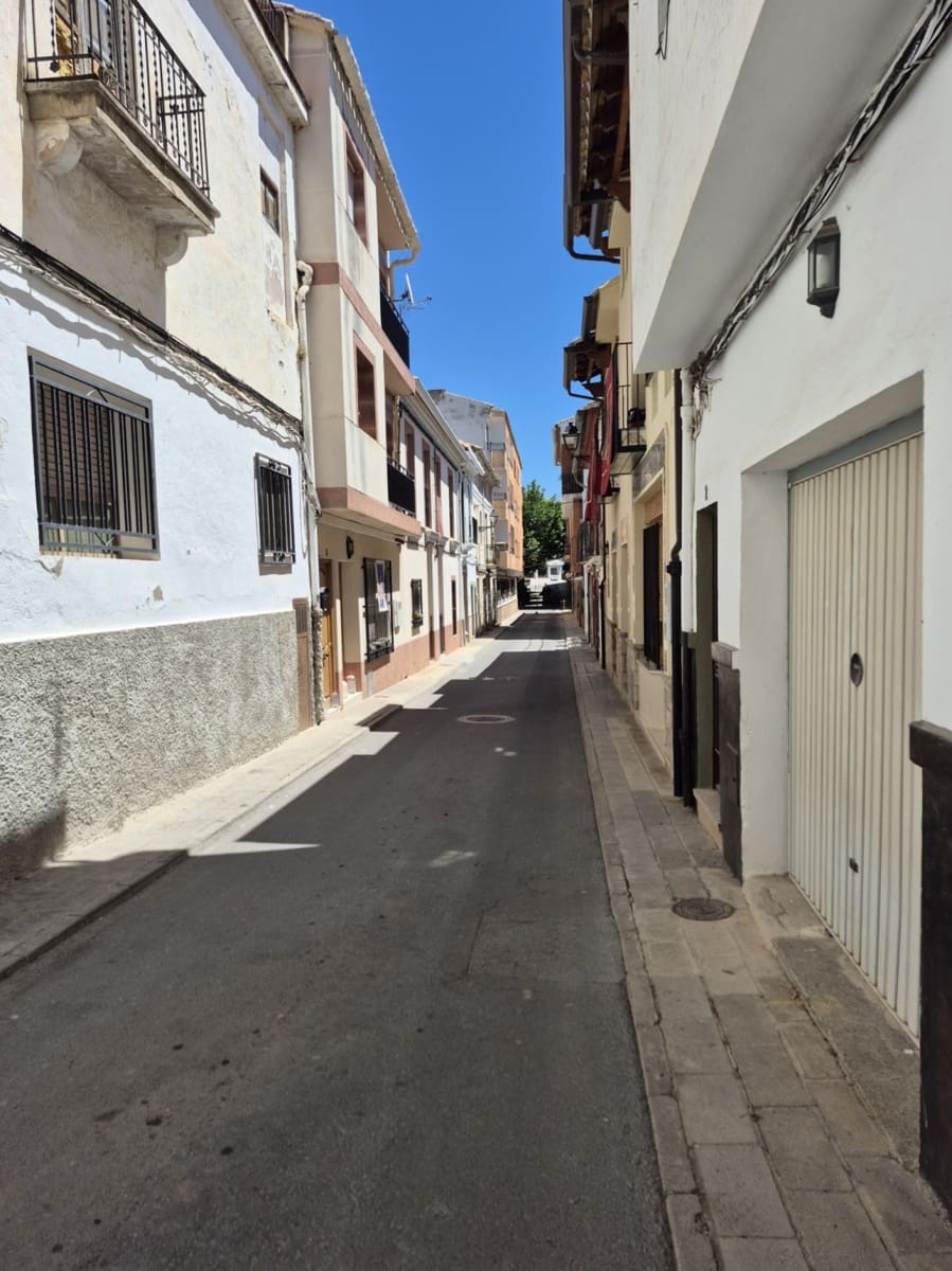 2 Zimmer Wohnung zu verkaufen in Macastre - 127.000 € (Ref: 9902097)