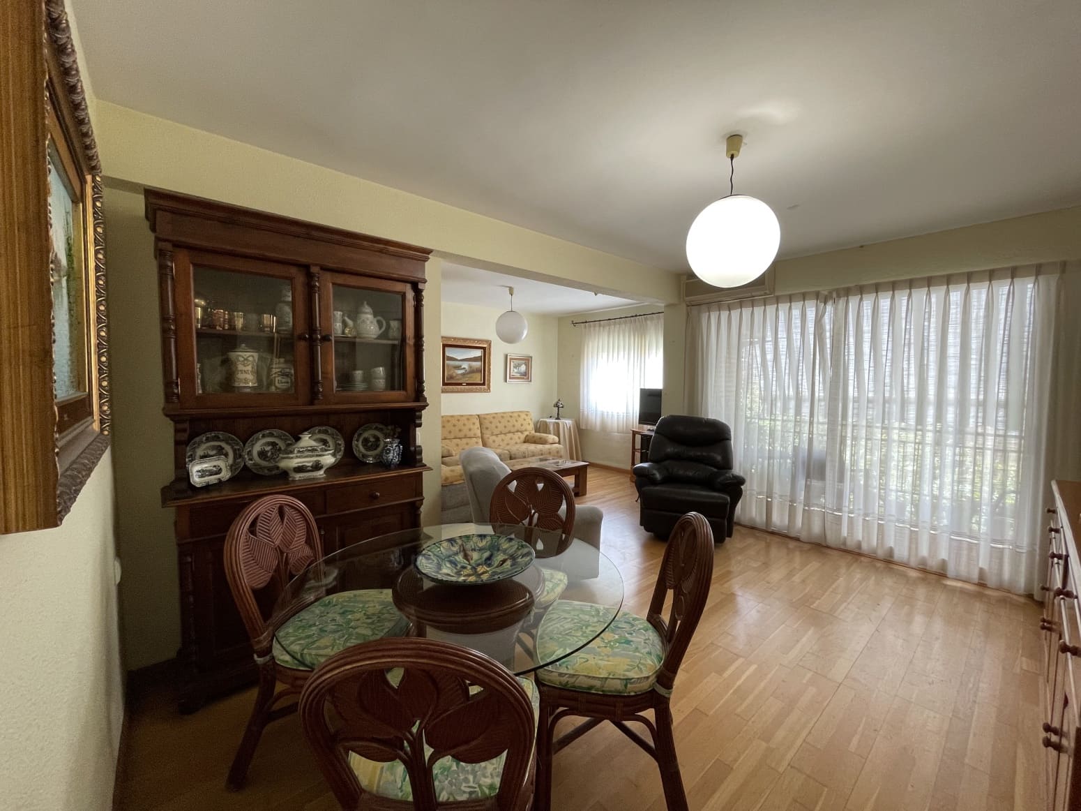 3 soveværelse Lejlighed til salg i Valencia by - € 375.000 (Ref: 9976526)