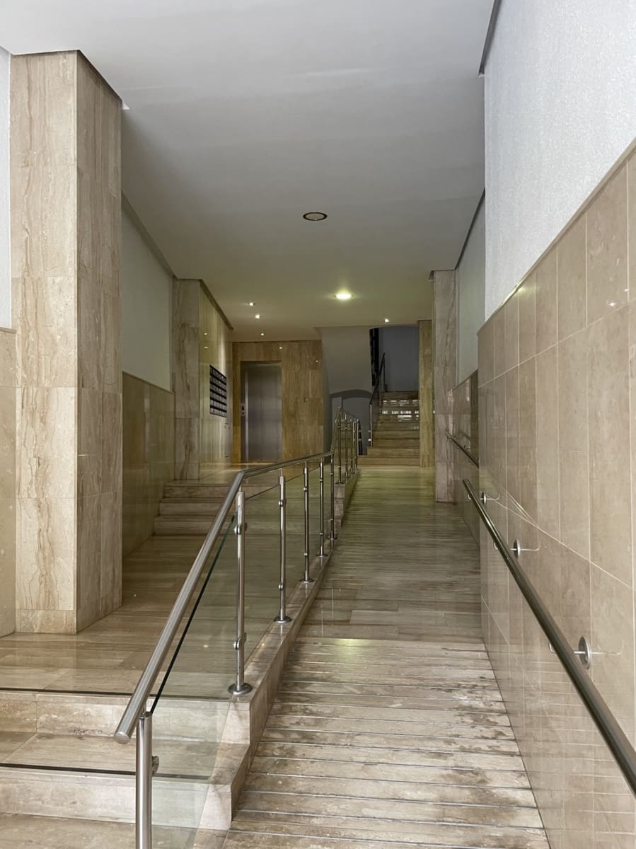 3 slaapkamer Flat te koop in Valencia stad - € 355.000 (Ref: 9976526)