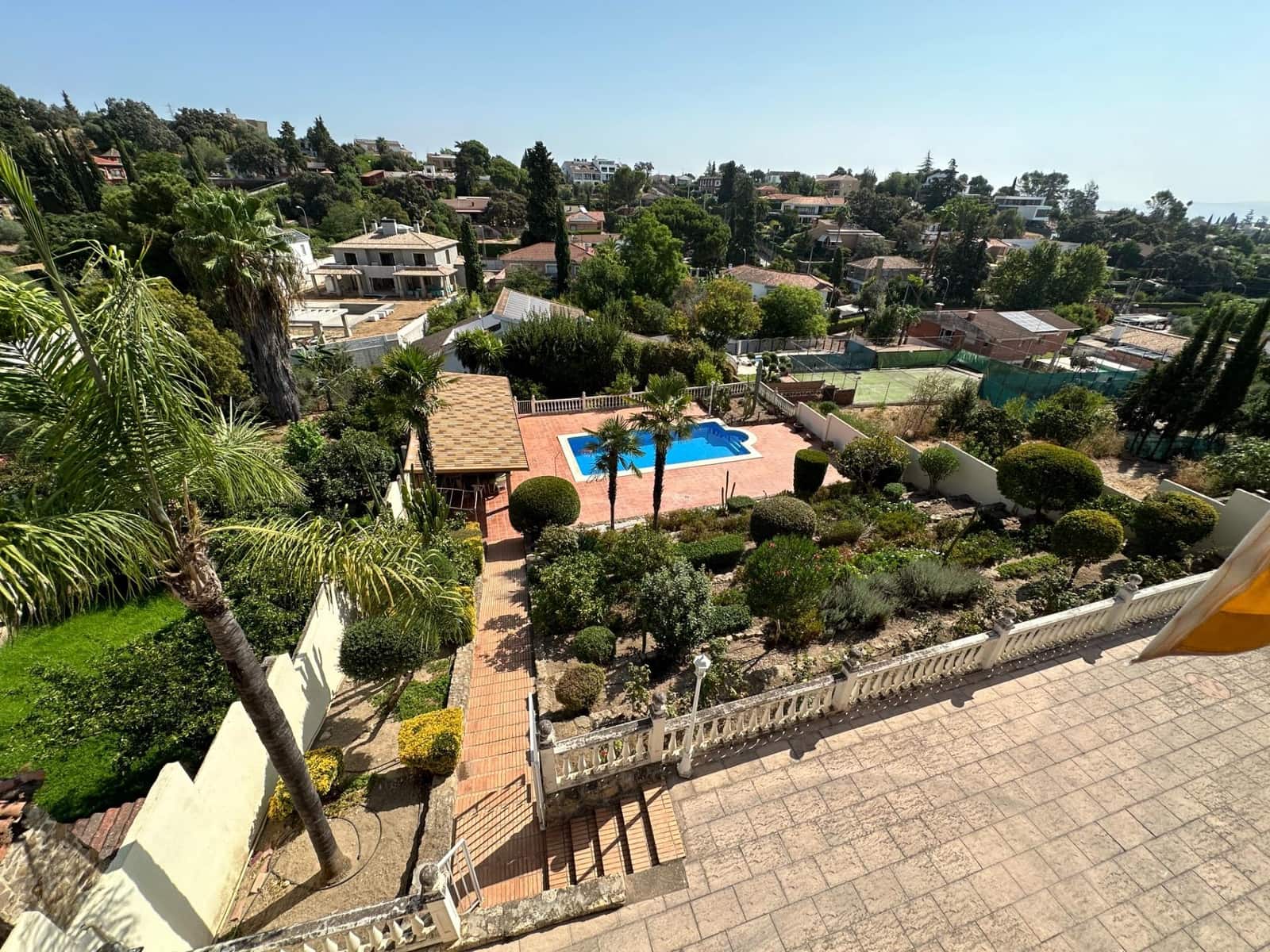 5 soveværelse Villa til salg i Cordoba by med swimmingpool garage - € 605.000 (Ref: 8529705)