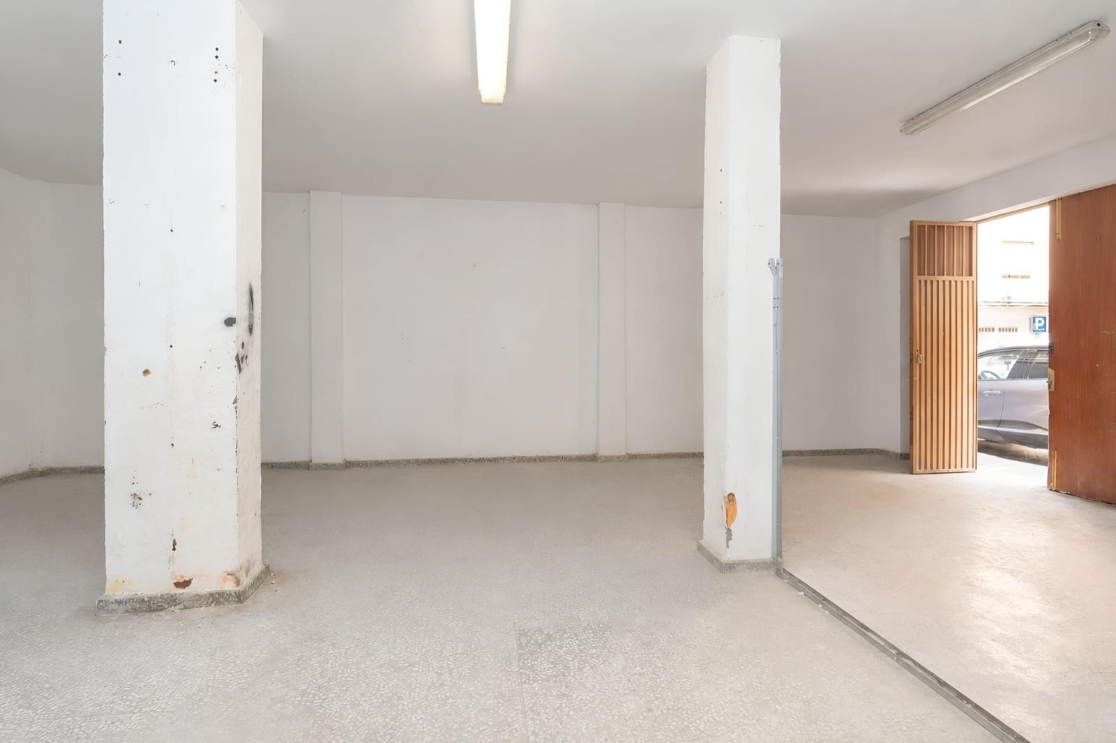 Commerciale in vendita in Motril - 75.000 € (Rif: 10003772)