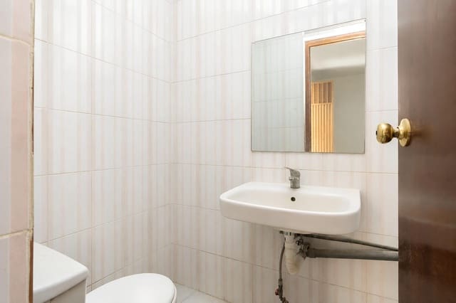 Kommersiell til salgs i Motril - € 75 000 (Ref: 10003772)
