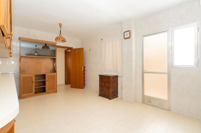 2 slaapkamer Flat te koop in Motril - € 135.000 (Ref: 10003773)
