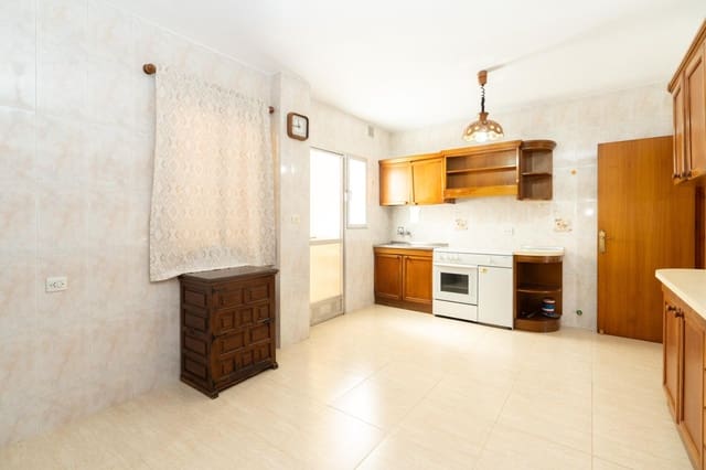 2 slaapkamer Flat te koop in Motril - € 135.000 (Ref: 10003773)