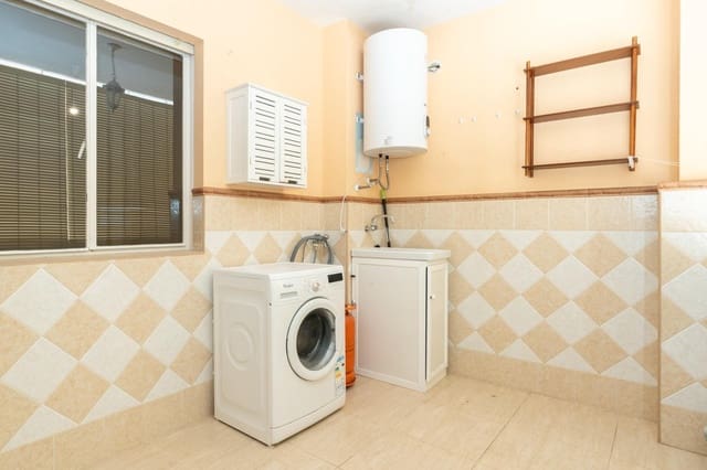 2 slaapkamer Flat te koop in Motril - € 135.000 (Ref: 10003773)