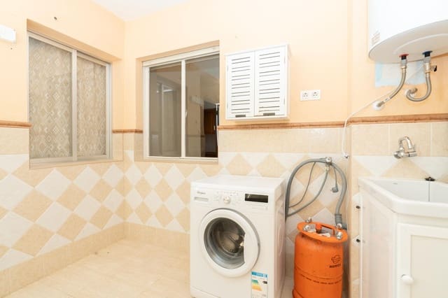 2 slaapkamer Flat te koop in Motril - € 135.000 (Ref: 10003773)