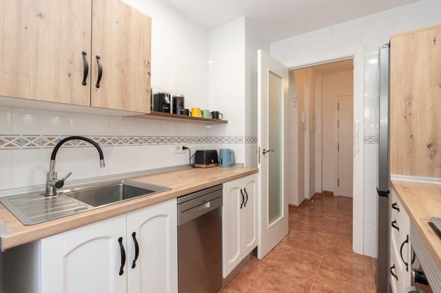 2 slaapkamer Flat te koop in Motril - € 135.000 (Ref: 10003774)