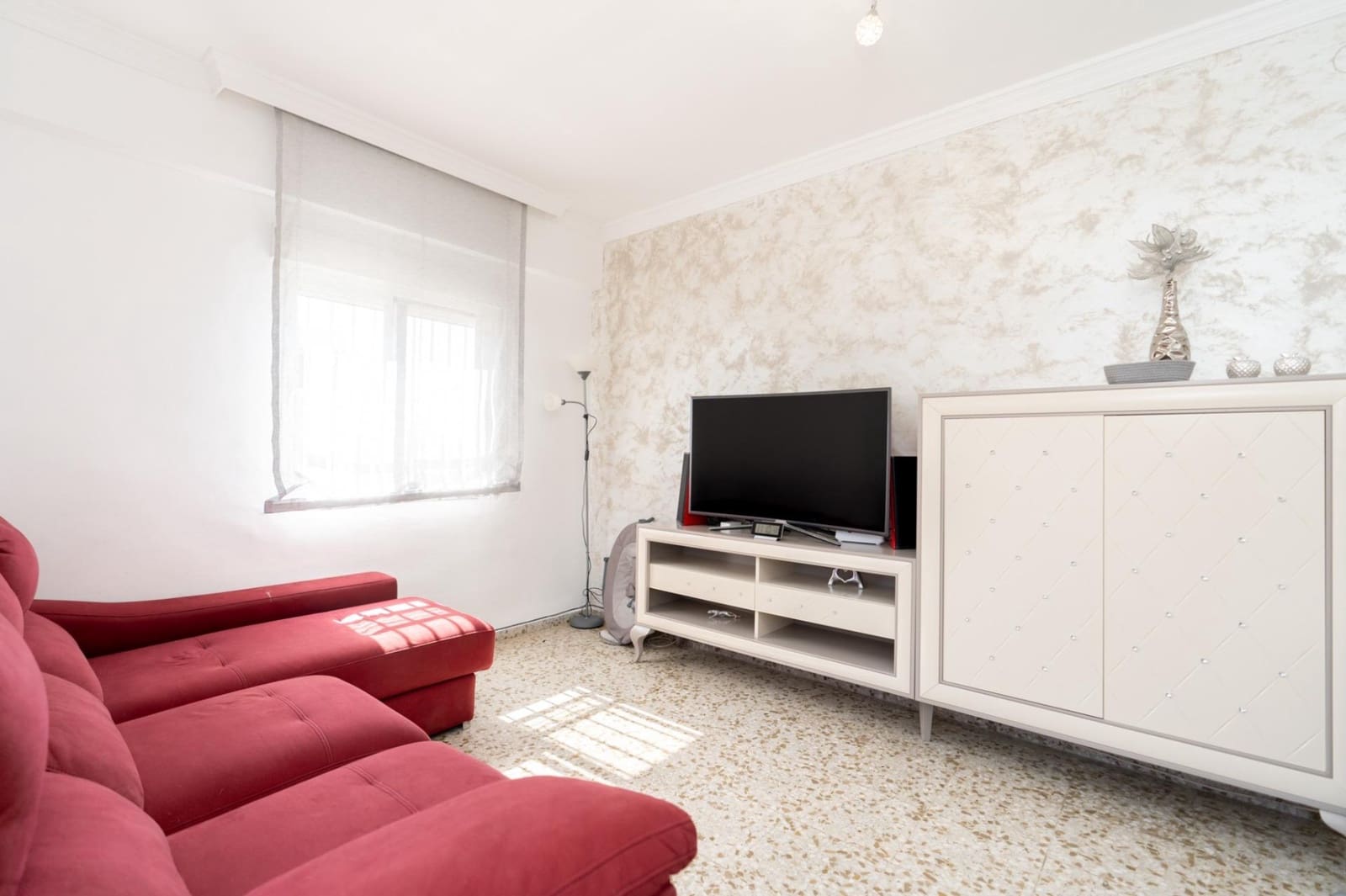 4 makuuhuone Asunto myytävänä paikassa Motril - 120 000 € (Ref: 9946152)