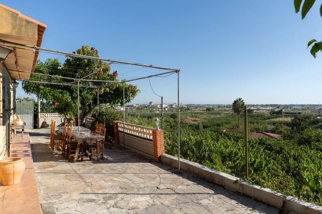 1 slaapkamer Finca/Landhuis te koop in Motril met garage - € 175.000 (Ref: 9946153)