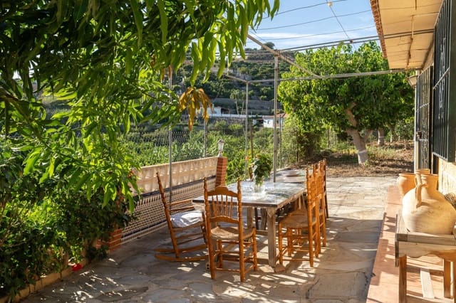 1 slaapkamer Finca/Landhuis te koop in Motril met garage - € 175.000 (Ref: 9946153)