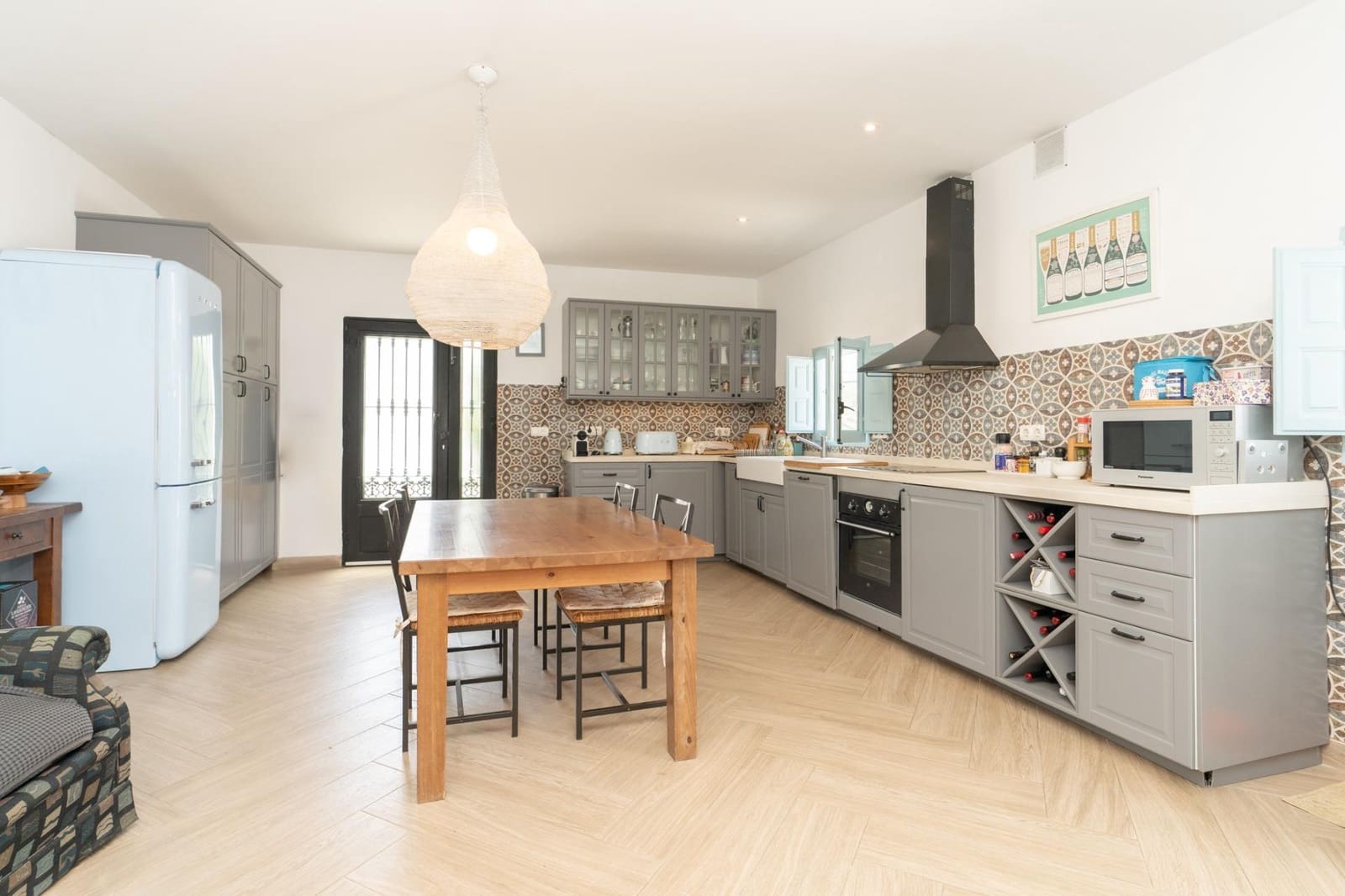 4 sypialnia Willa na sprzedaż w Velez de Benaudalla z basenem - 350 000 € (Ref: 9946154)
