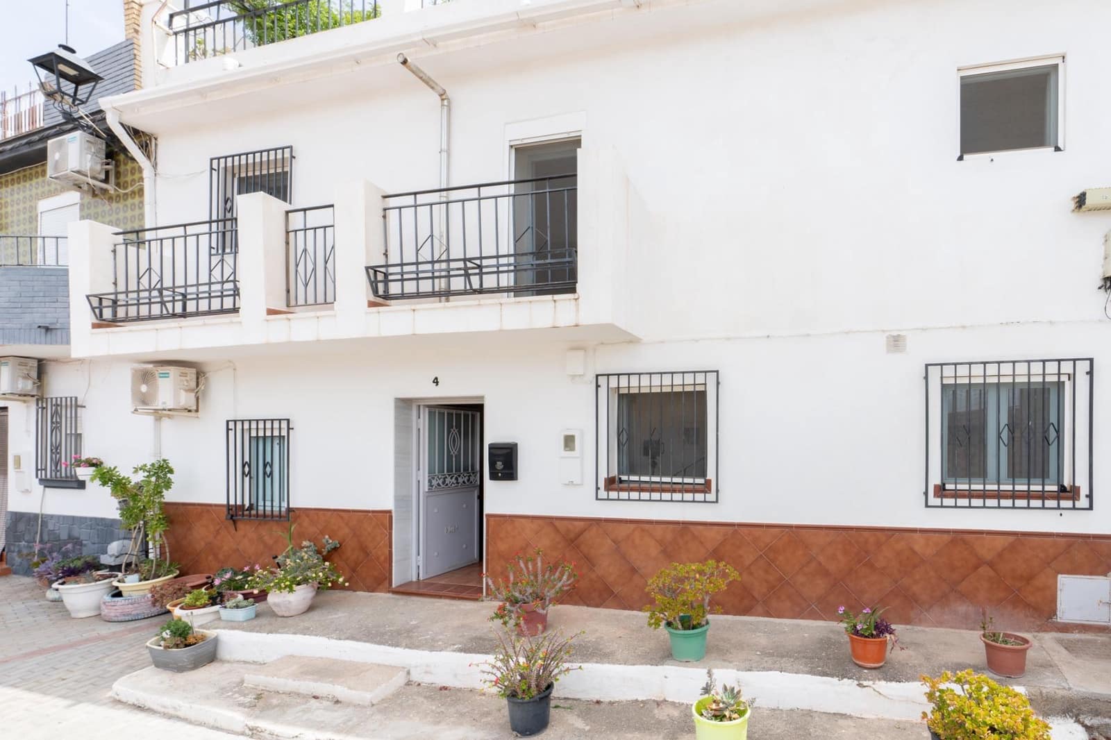 4 sypialnia Willa na sprzedaż w Velez de Benaudalla z basenem - 350 000 € (Ref: 9946154)