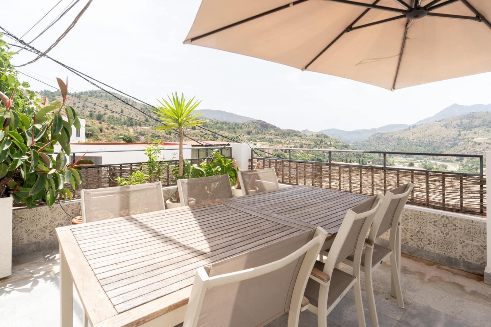 4 sypialnia Willa na sprzedaż w Velez de Benaudalla z basenem - 350 000 € (Ref: 9946154)