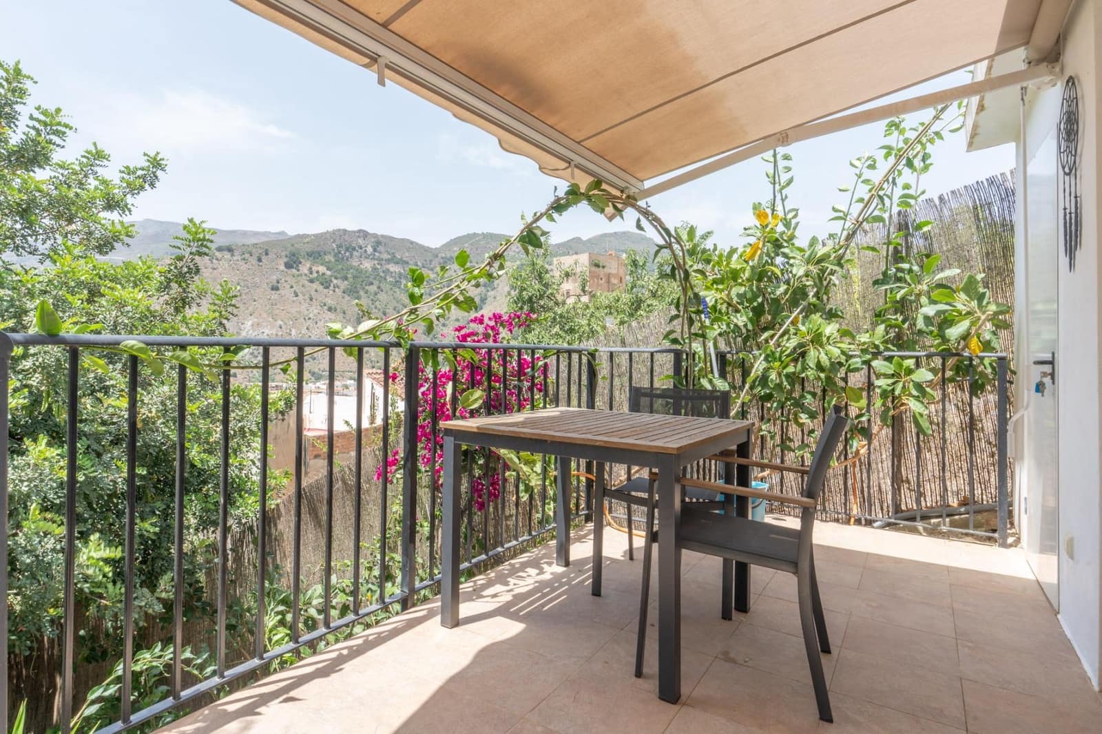 4 sypialnia Willa na sprzedaż w Velez de Benaudalla z basenem - 350 000 € (Ref: 9946154)