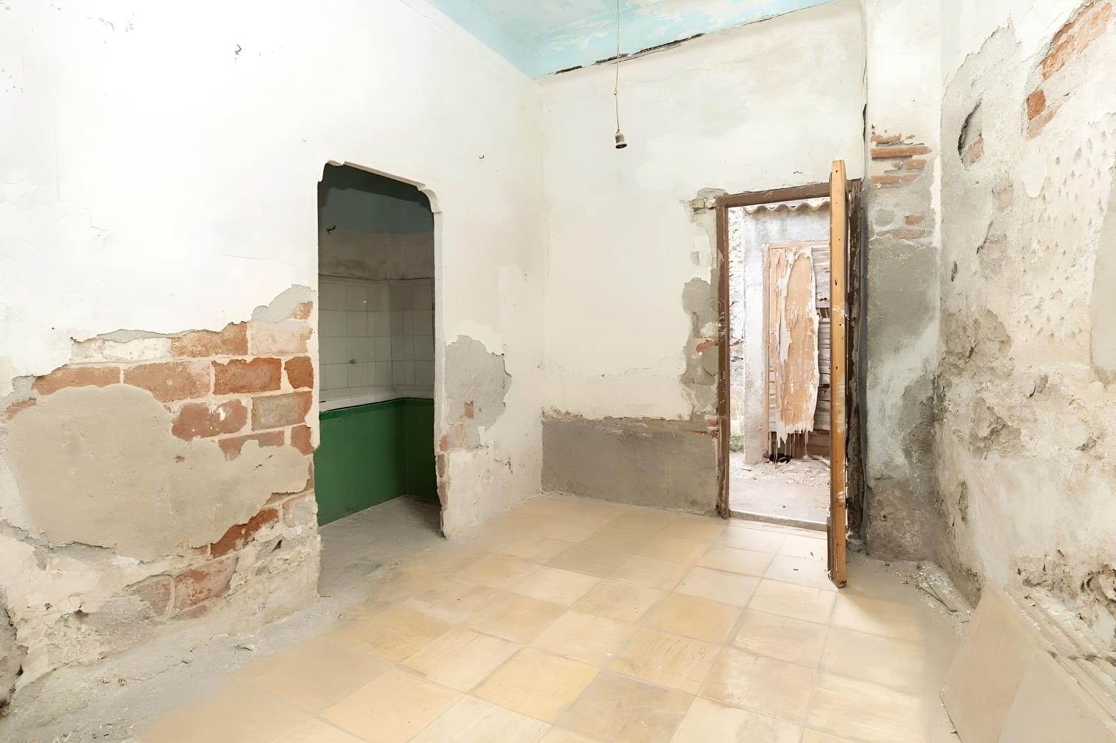 3 bedroom Townhouse for sale in Motril - € 98,000 (Ref: 9946157)