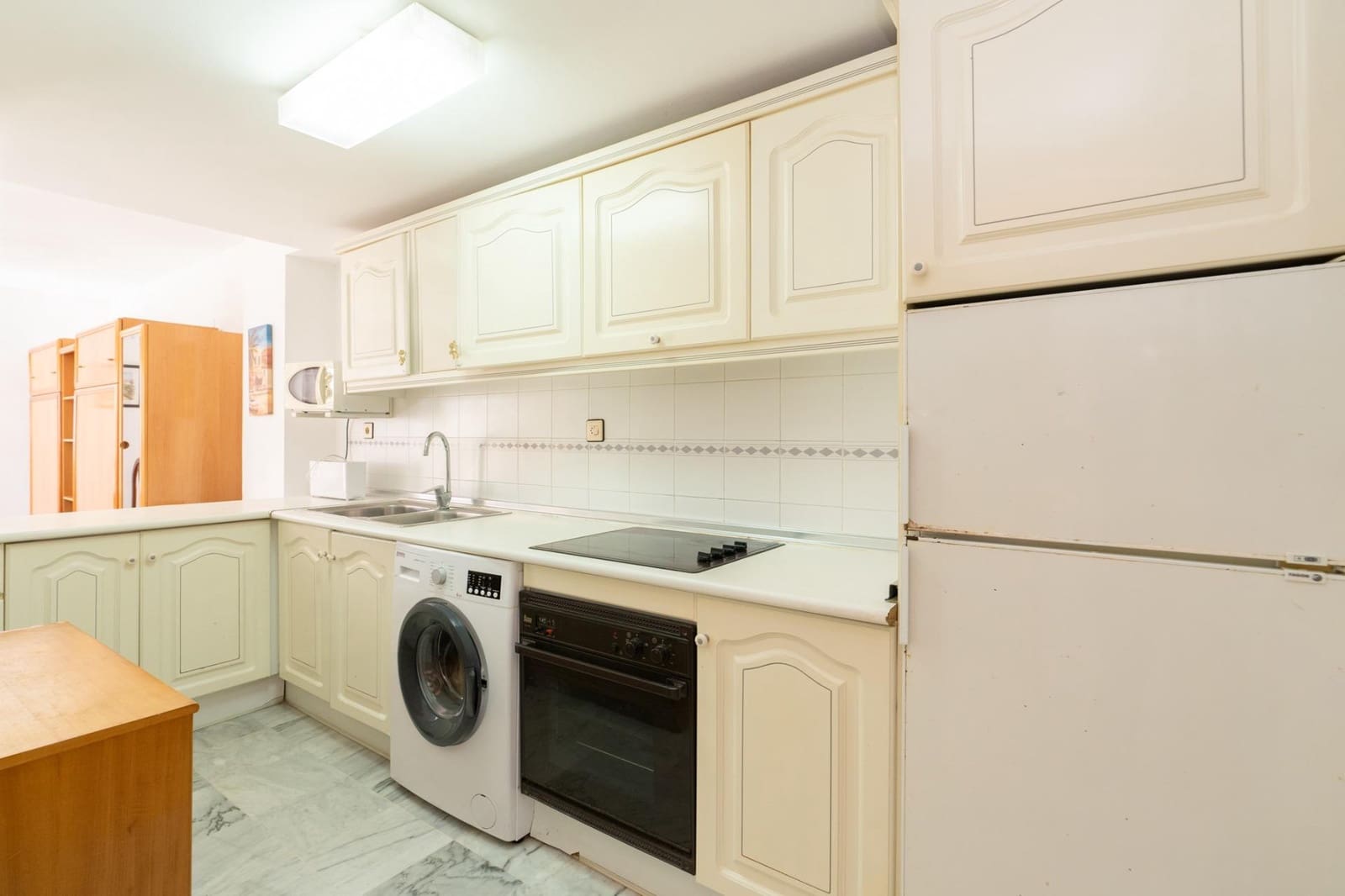 2 Zimmer Wohnung zu verkaufen in Salobrena mit Pool - 190.000 € (Ref: 9946158)