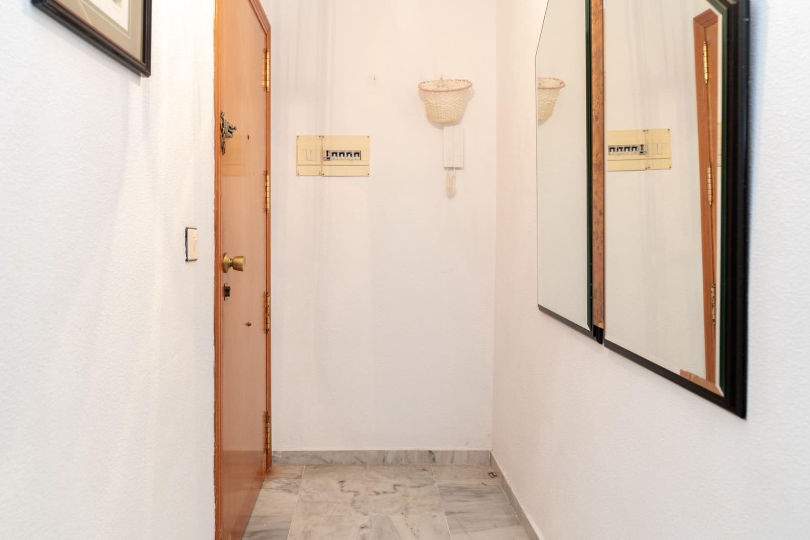 2 Zimmer Wohnung zu verkaufen in Salobrena mit Pool - 190.000 € (Ref: 9946158)