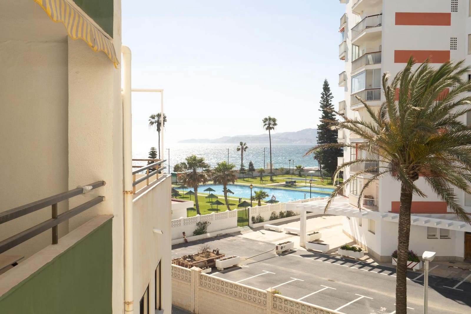 2 Zimmer Wohnung zu verkaufen in Salobrena mit Pool - 190.000 € (Ref: 9946158)