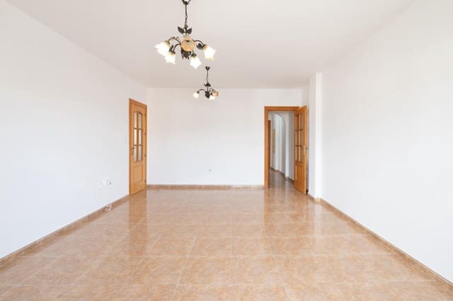 2 soverom Leilighet til salgs i Motril med garasje - € 125 000 (Ref: 9946159)