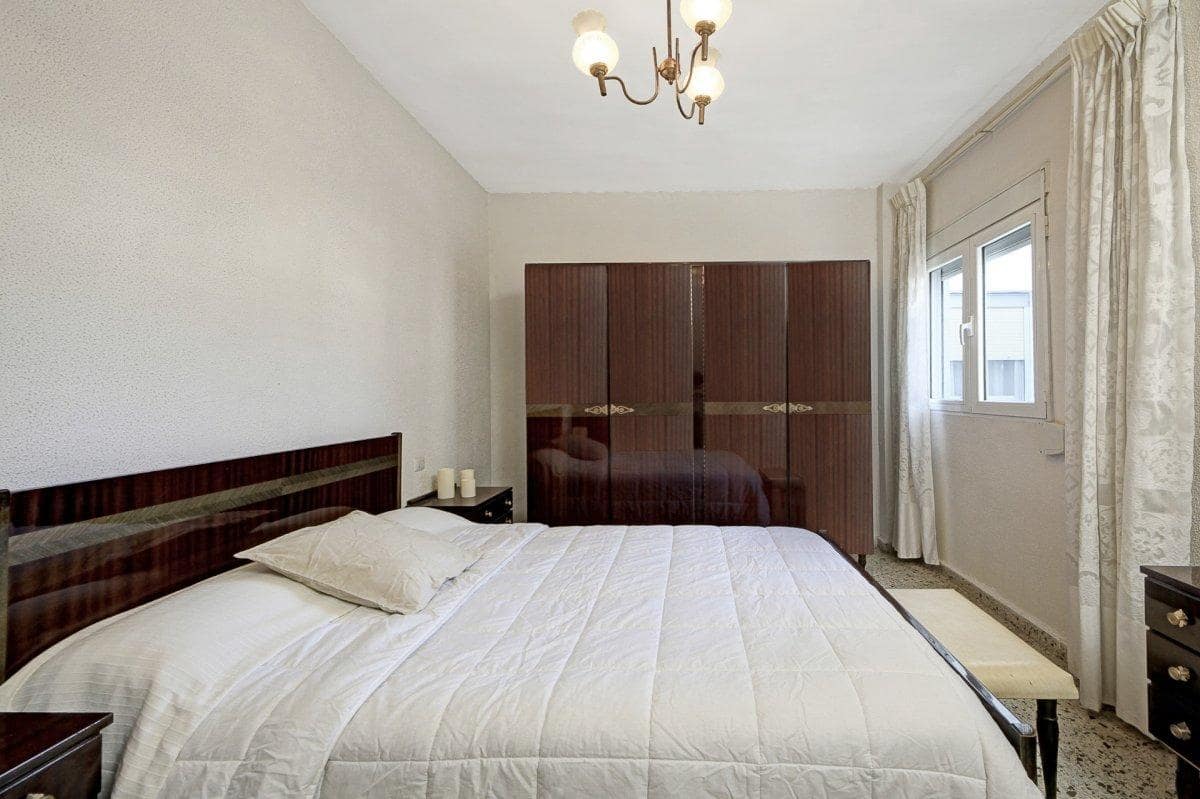 3 Zimmer Wohnung zu verkaufen in Motril - 99.500 € (Ref: 9946160)