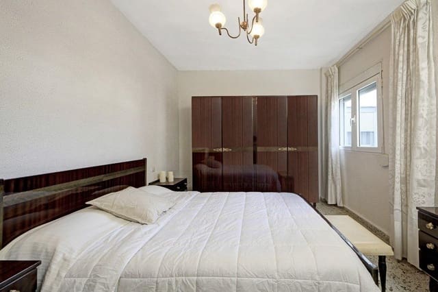 3 Zimmer Wohnung zu verkaufen in Motril - 99.500 € (Ref: 9946160)