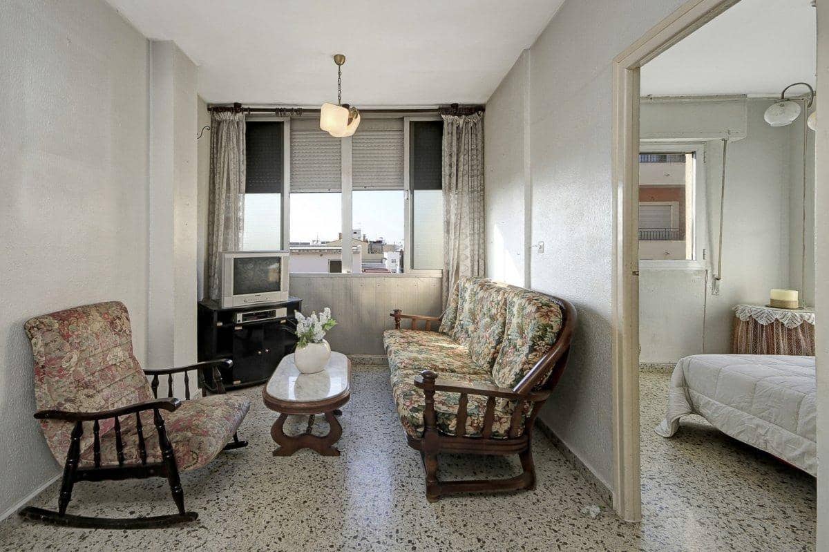 3 Zimmer Wohnung zu verkaufen in Motril - 99.500 € (Ref: 9946160)