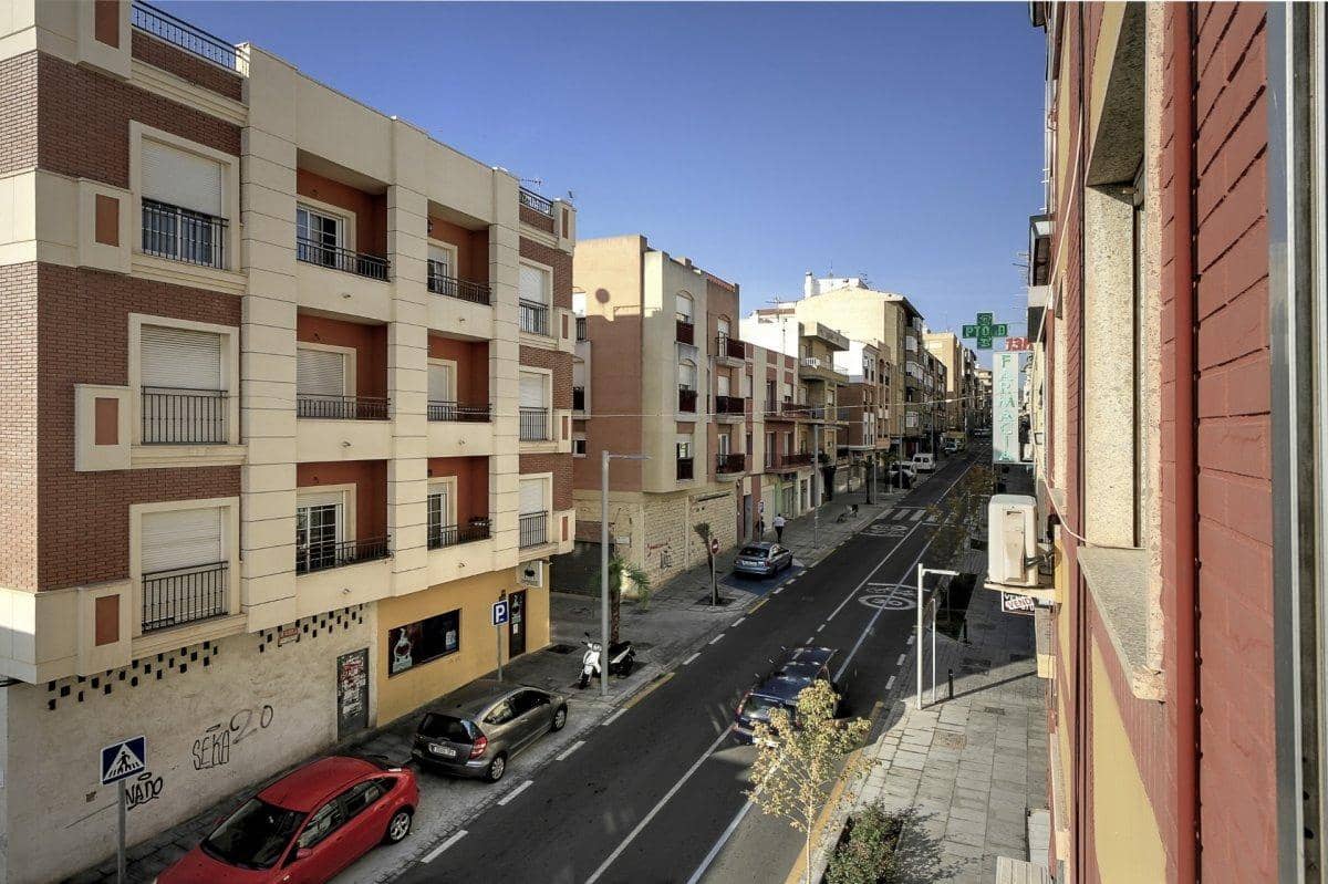 3 Zimmer Wohnung zu verkaufen in Motril - 99.500 € (Ref: 9946160)