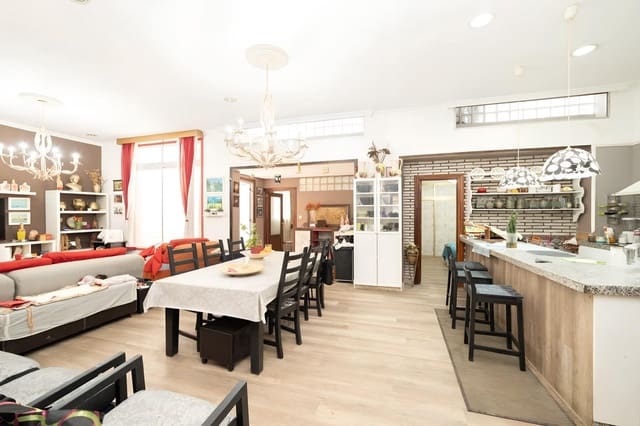 8 sypialnia Dom na sprzedaż w Motril z garażem - 391 500 € (Ref: 9946165)