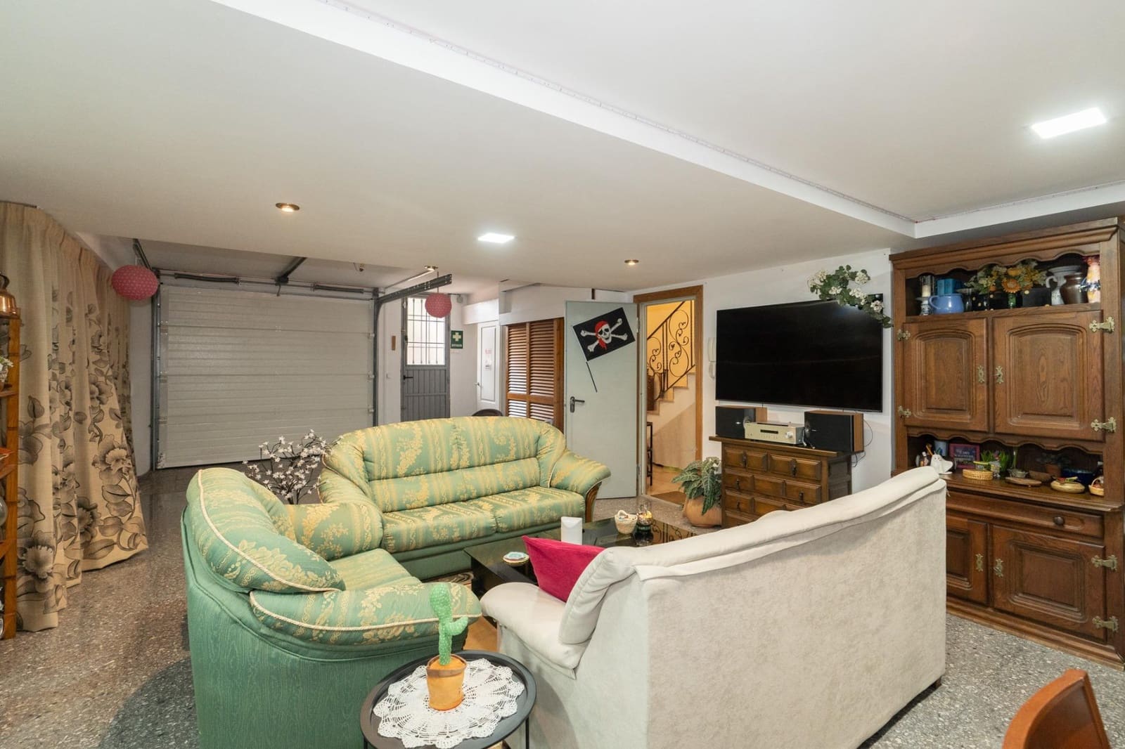 4 bedroom Townhouse for sale in Motril with garage - € 329,500 (Ref: 9946167)