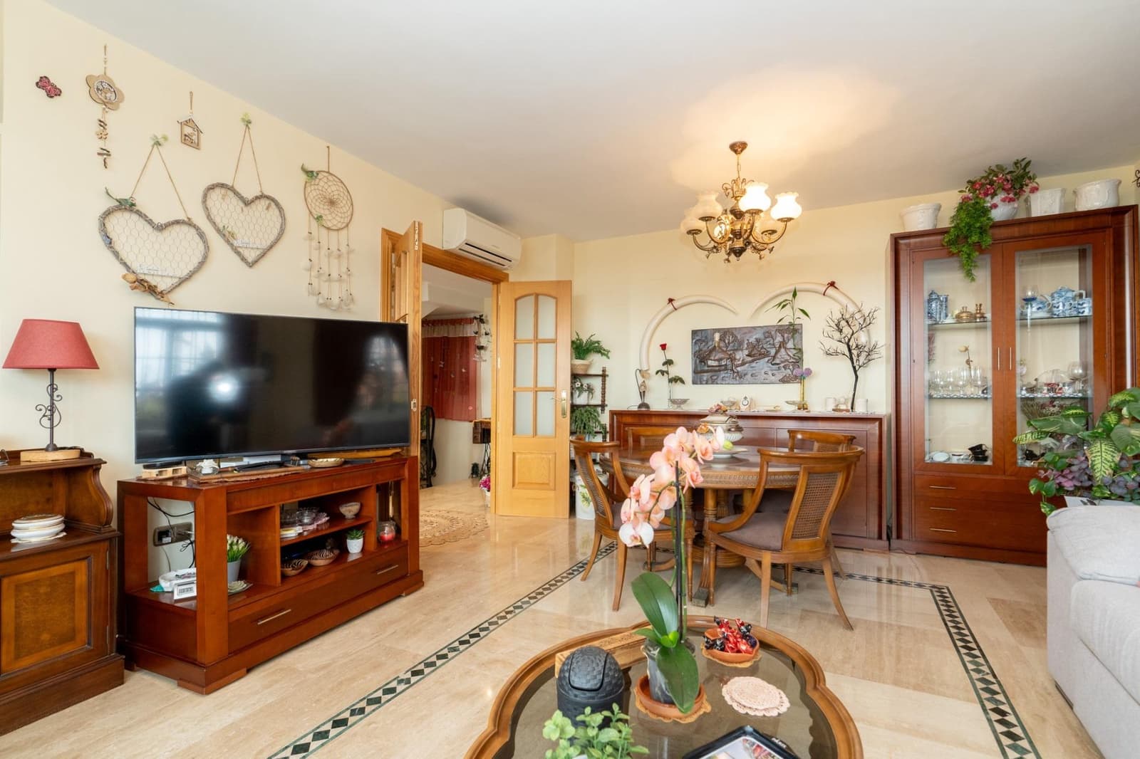 4 bedroom Townhouse for sale in Motril with garage - € 329,500 (Ref: 9946167)