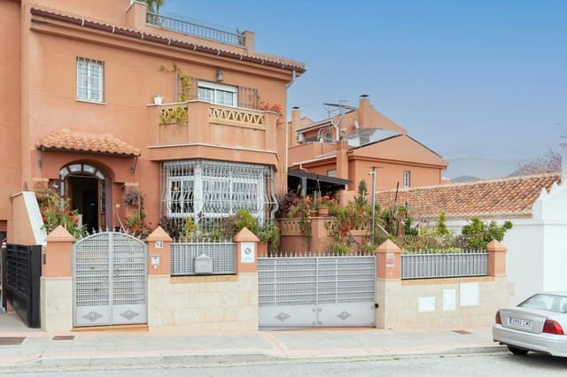 4 sypialnia Dom na sprzedaż w Motril z garażem - 329 500 € (Ref: 9946167)