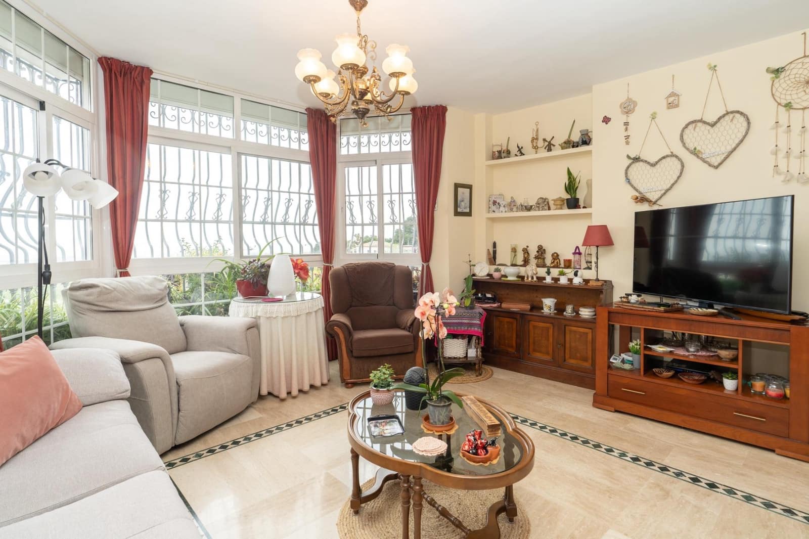4 bedroom Townhouse for sale in Motril with garage - € 329,500 (Ref: 9946167)