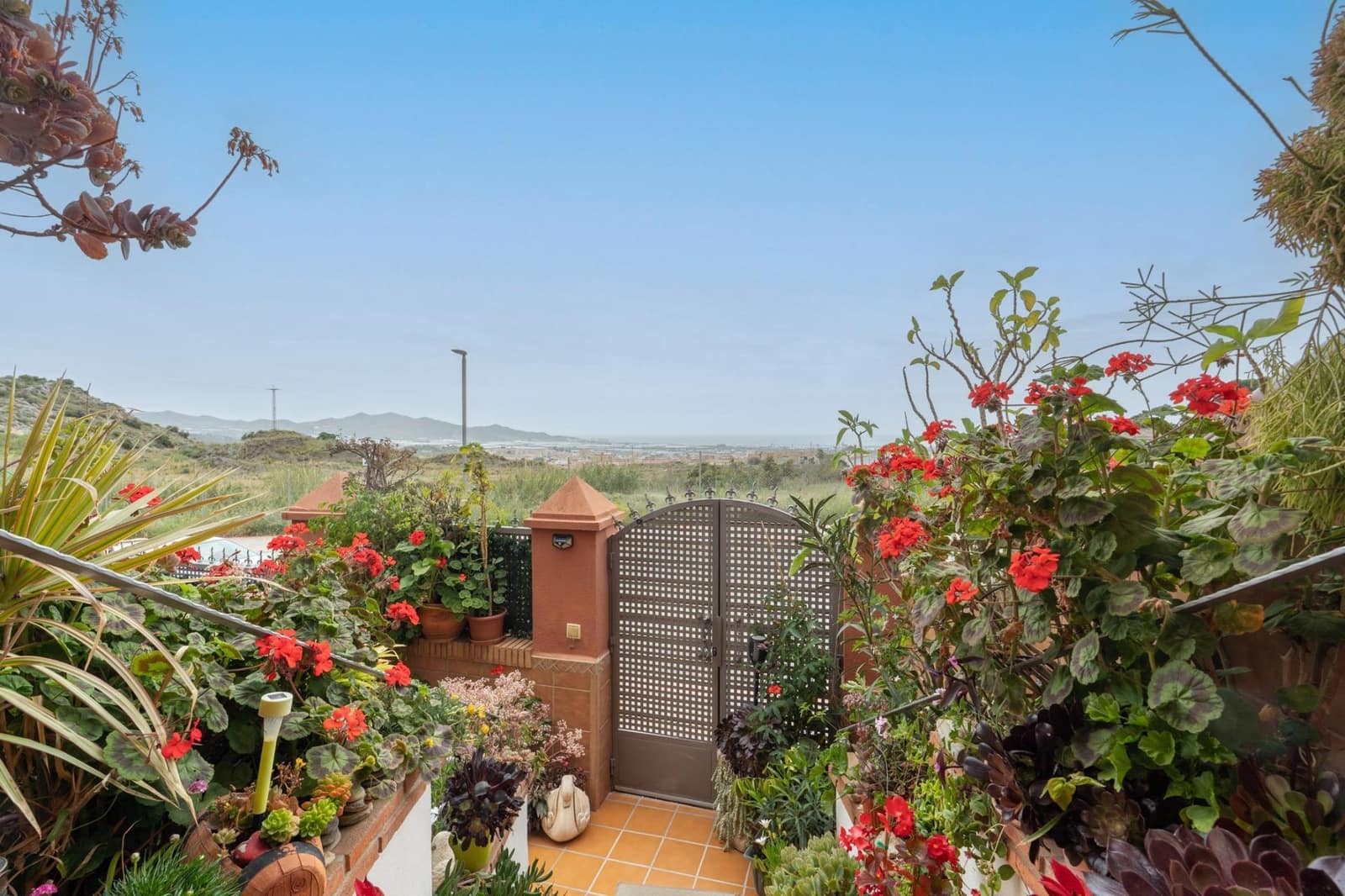 4 bedroom Townhouse for sale in Motril with garage - € 329,500 (Ref: 9946167)