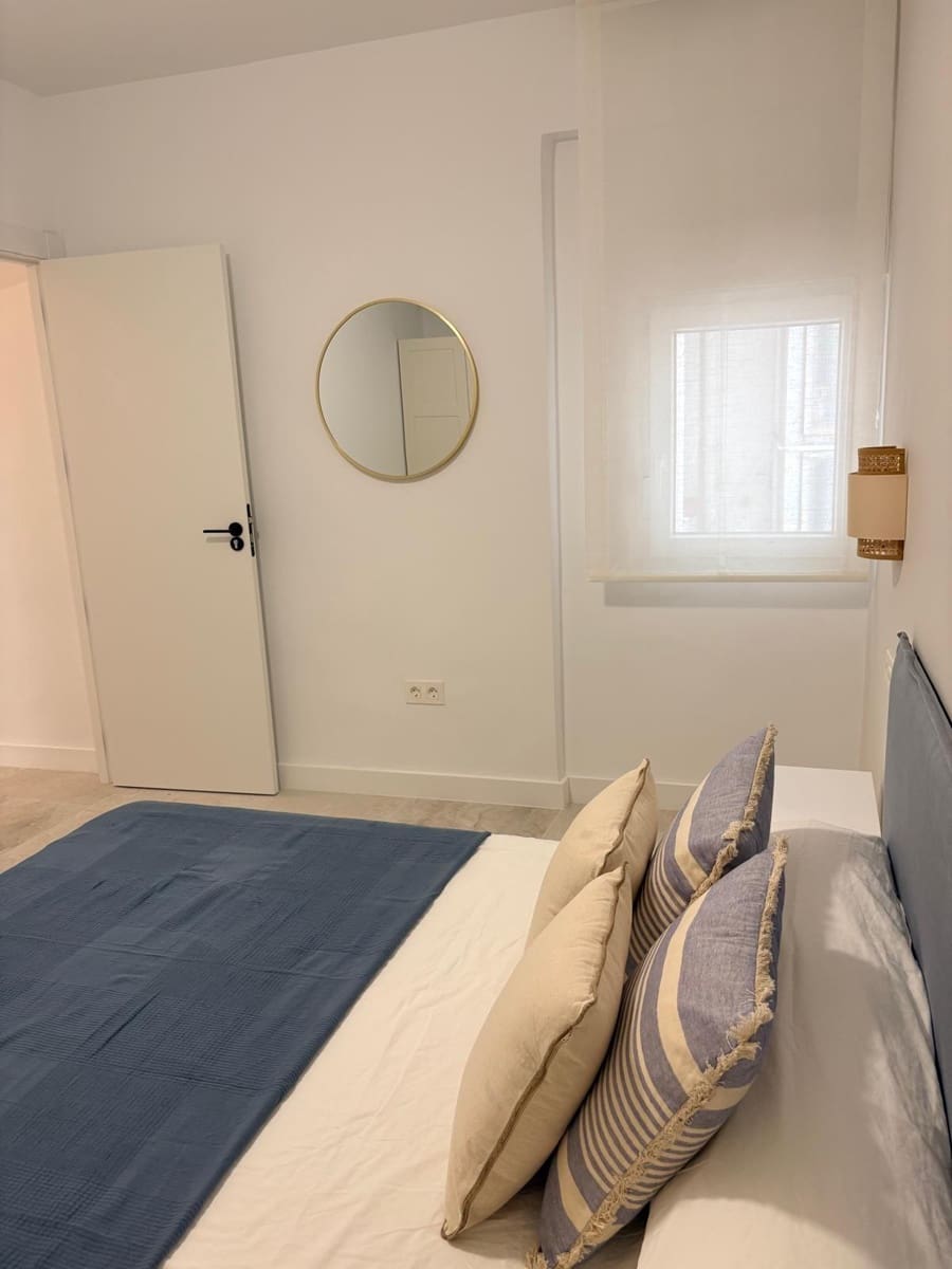 4 sovrum Lägenhet att hyra i Motril med garage - 1 250 € (Ref: 9946175)